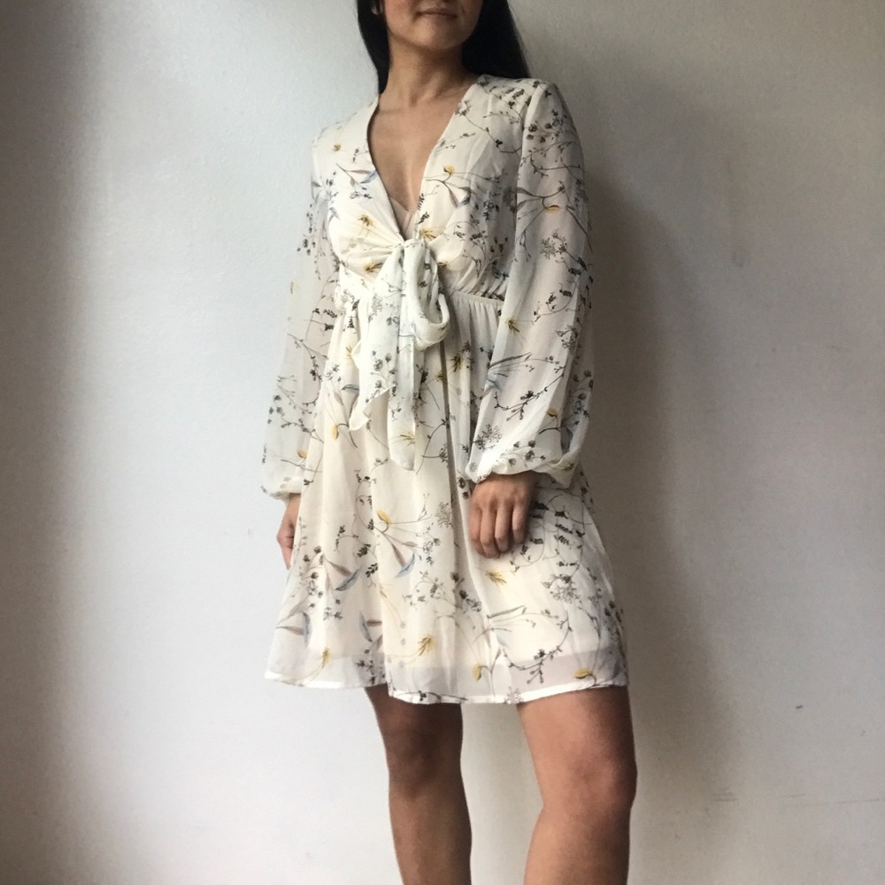 SOLD NWT Showpo cream, floral mini dress